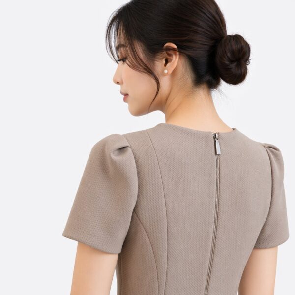 Calvin Klein - Scuba Short Sleeve Oyster Dress - Image 3