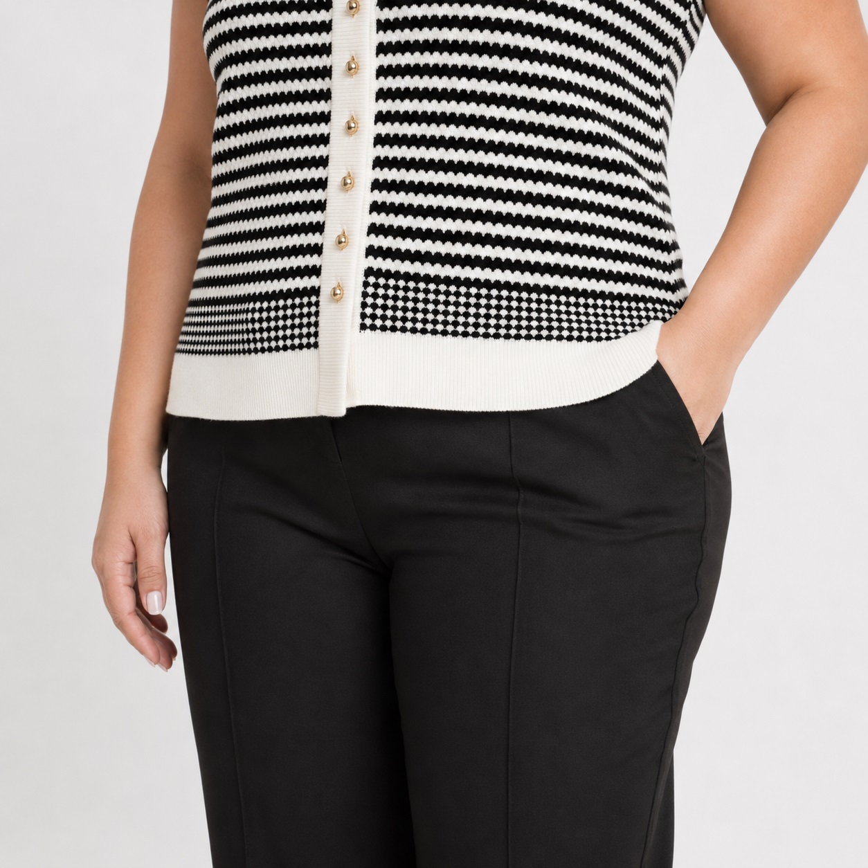 Adrianna Papell - Ivory-Black Sleeveless Sweater Vest - Image 3