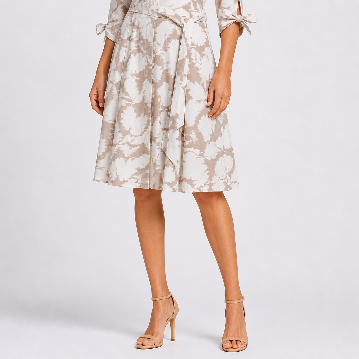 Calvin Klein - Beige-White 3/4 Sleeve Floral Dress - Image 5
