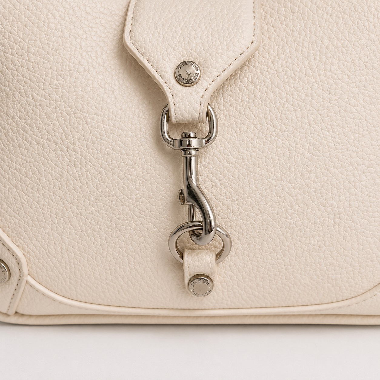 Steve Madden - Vanilla Crossbody/Shoulder Bag - Image 5